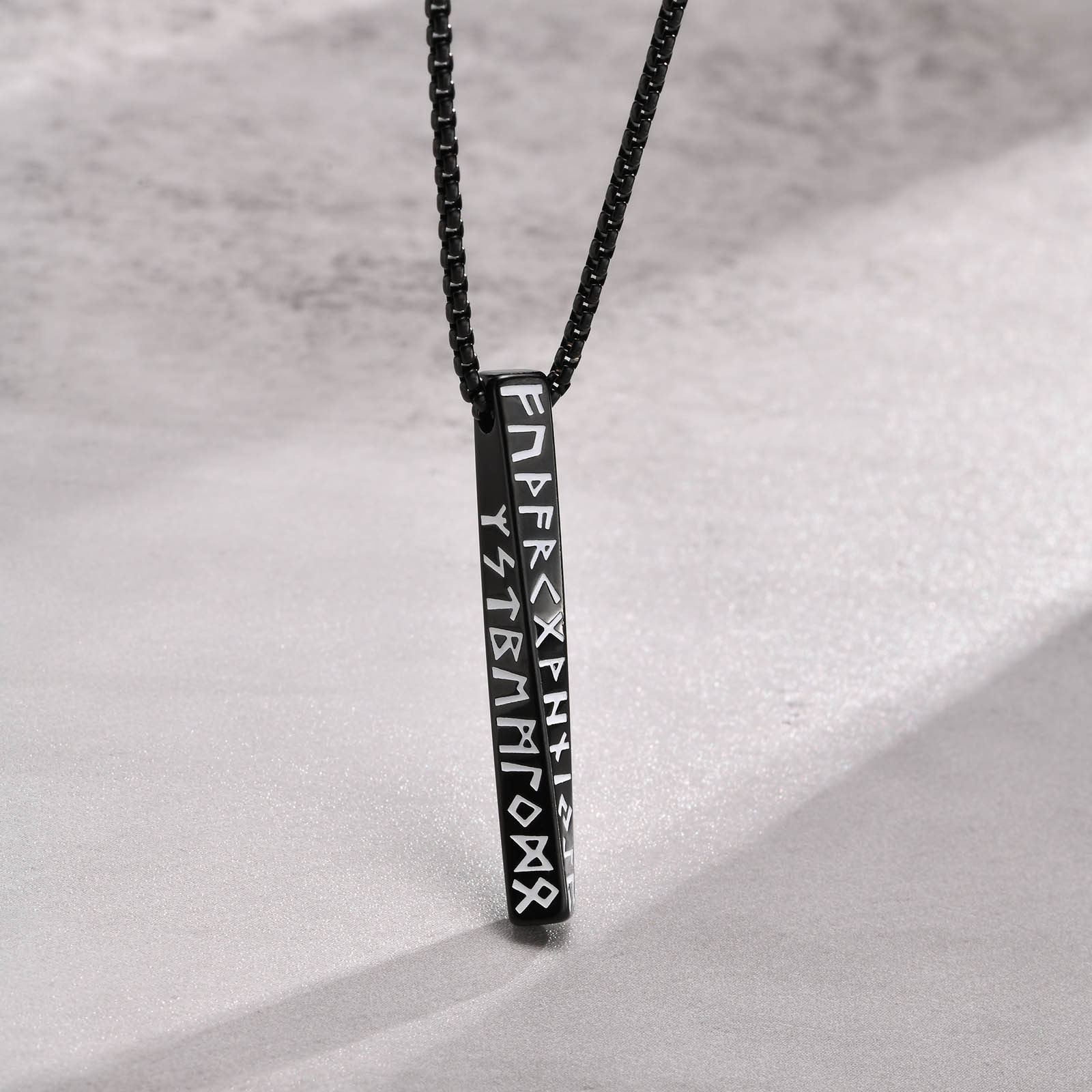 Stainless Steel All-light Corrosion Smear Oil Necklace