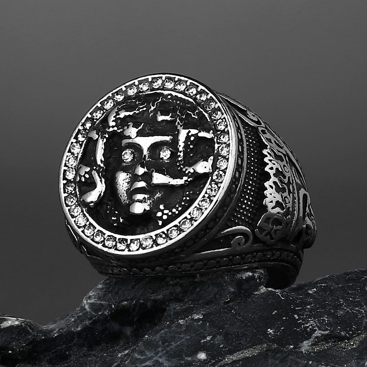 Retro Greek Mythology Snake Head Medusa Titanium Steel Ring