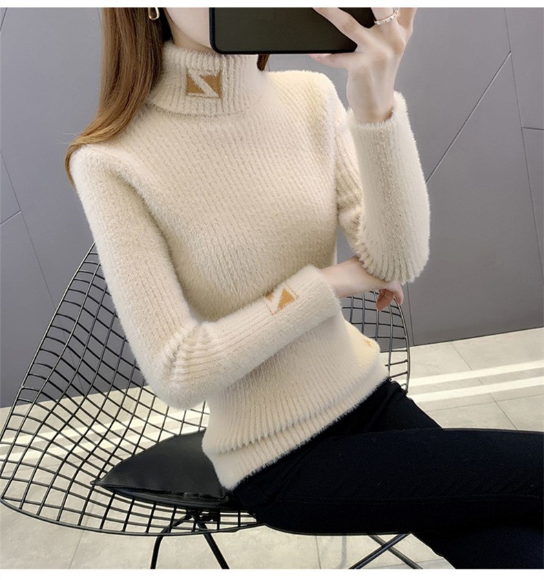 Title 7, Womens Turtleneck Sweater Mink Fur Letter Jacq...