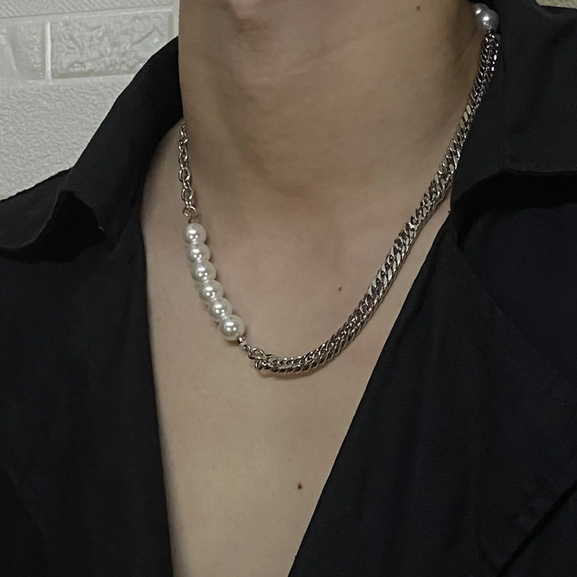 Hip Hop Titanium Steel Stitching Pearl Necklace For Men And Women Trendy Ins Cold Style Sweater Chain Niche Design Accessories