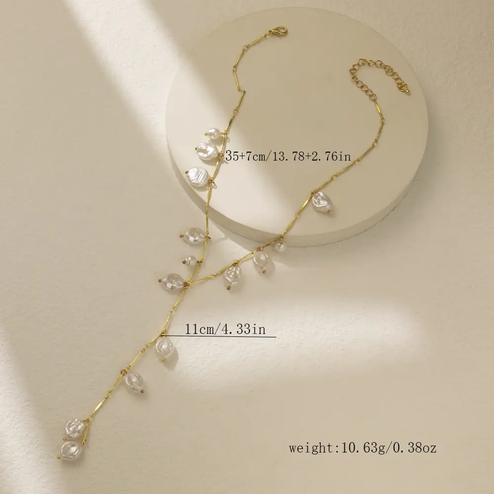 Creative Chain Stitching Pearl Pendant Necklace