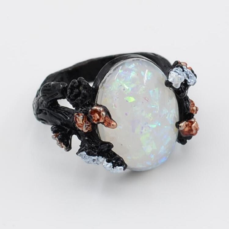 Vintage Flower Opal Black Gold Ring