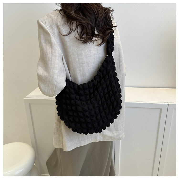 Niche Pleated Clouds Cute Simple Soft Trendy Western Style Underarm Commuter Bag — foto 2