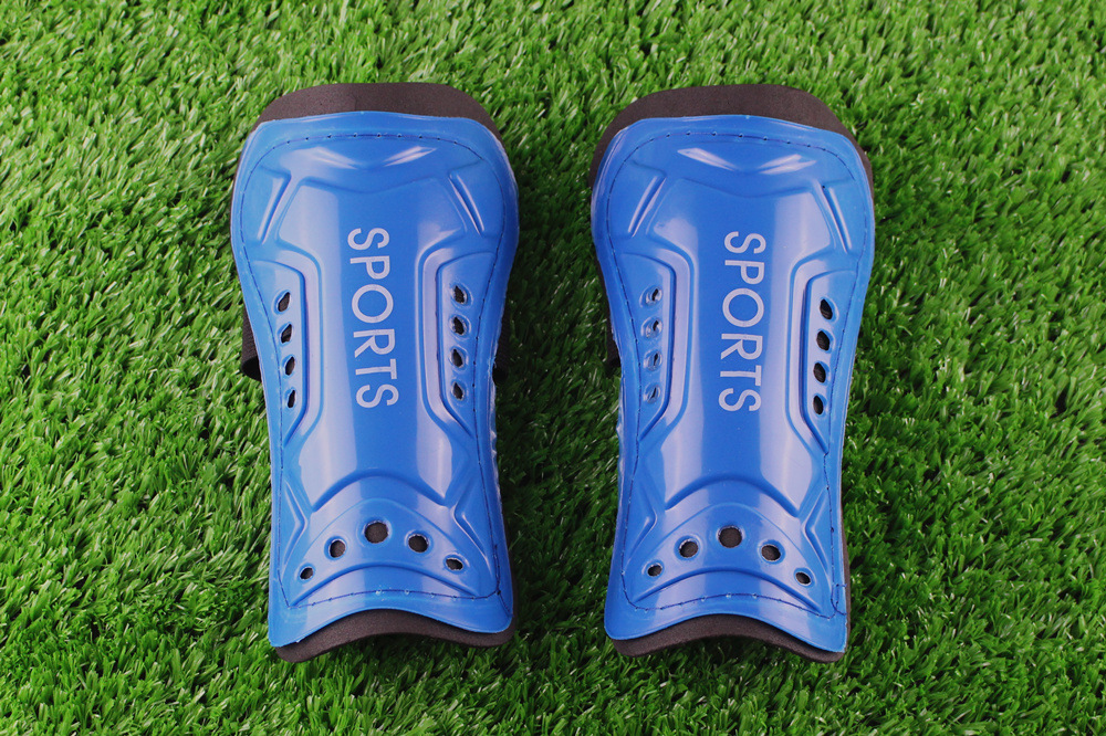 Football Convenient Solid Football Strap Shin Guard - Image 11