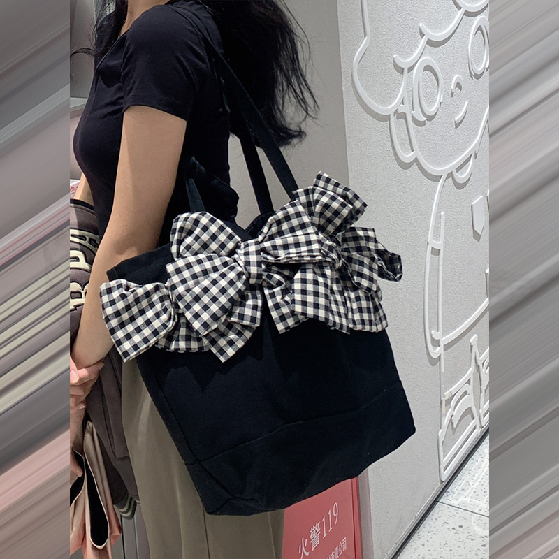 Large-capacity Three-dimensional Plaid Big Bow Crossbody Bag — foto 12