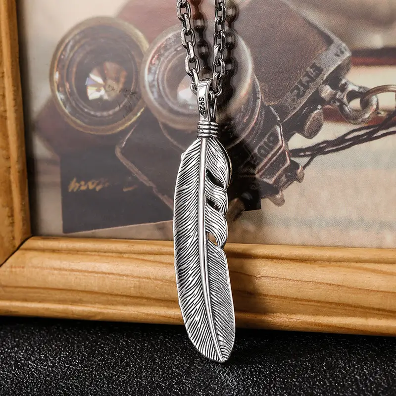 Korean-style Chic And Unique Feather Necklace