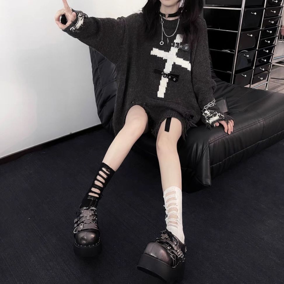 Title 7, Asian Culture Punk Dark Cross Loose Sweater