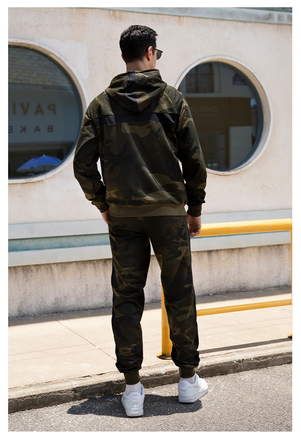 Sports And Leisure Suit Men's Autumn And Winter New Camouflage Loose European Size Cardigan