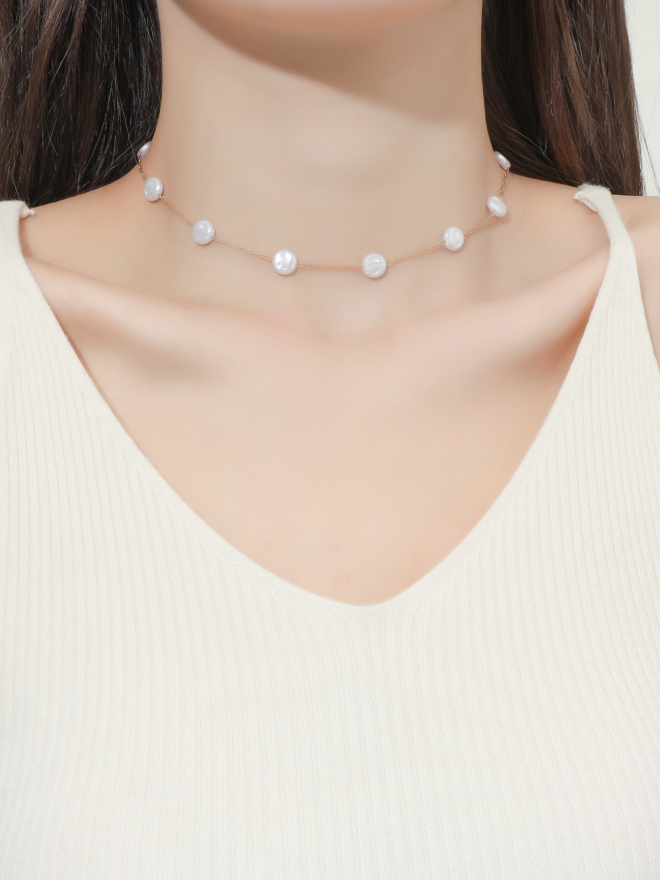 Title 4, New Creative Fashion Pearl Single Layer Choker