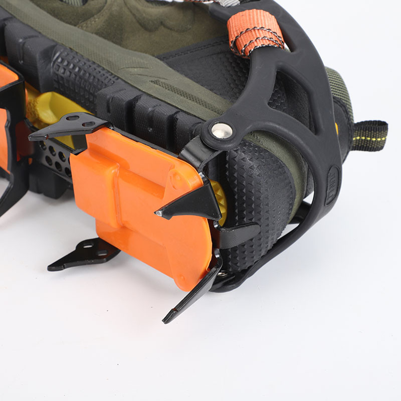 Title 5, Twelve Teeth Crampons Professional Snow Mountai...