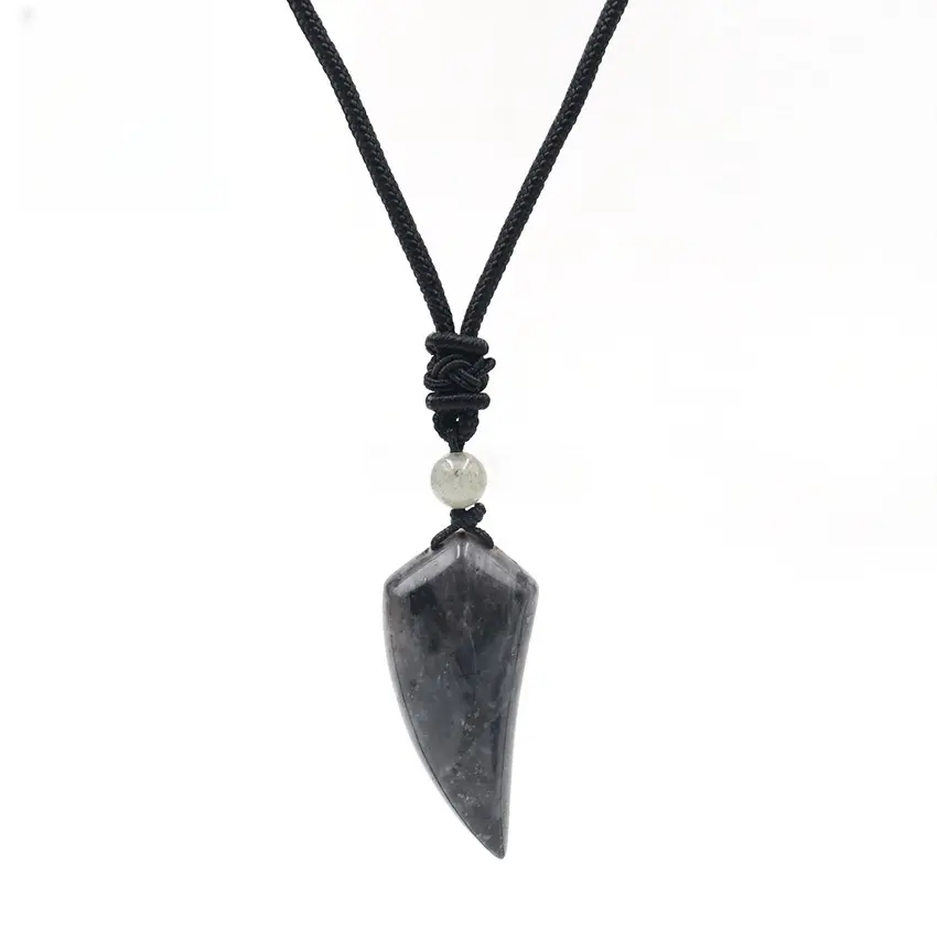 European And American Personalized New Wolf Tooth Crystal Pendant Necklace