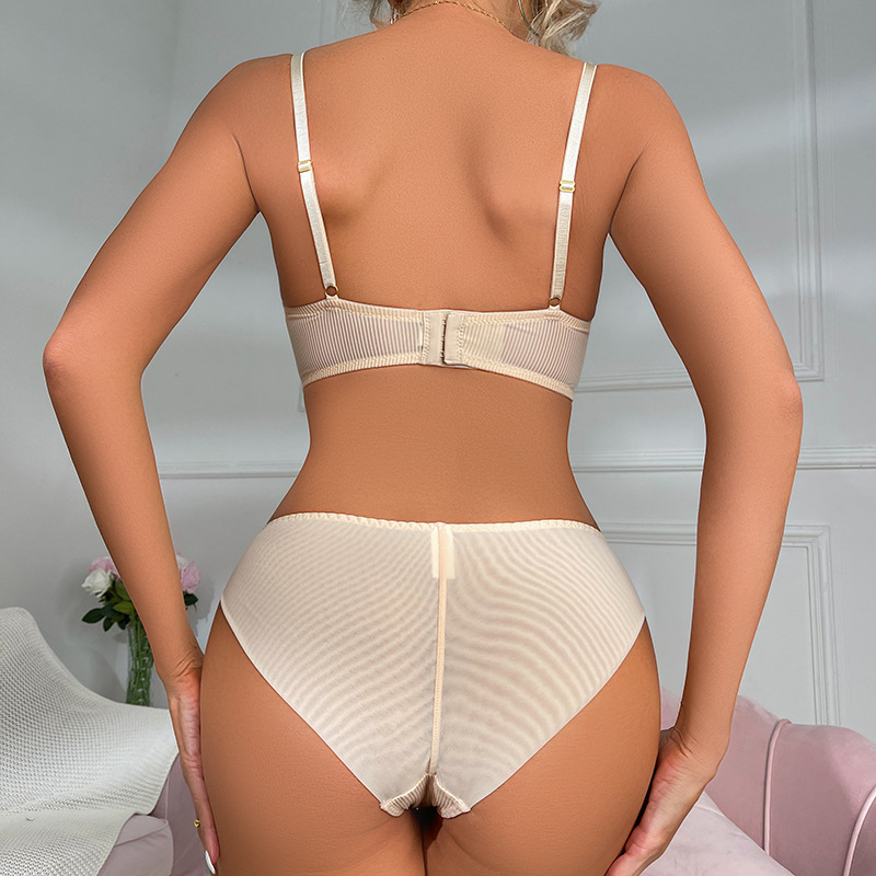 Women's Fashion Casual Push Up Breast Holding Anti-sagging Bra Set