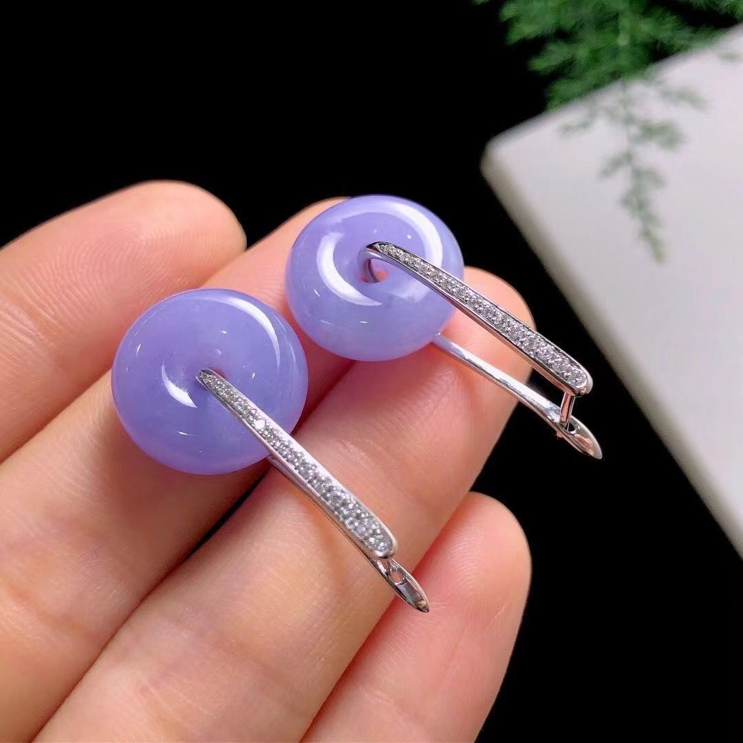 Natural Chalcedony Ice-like Violet Peace Buckle Eardrops For Women