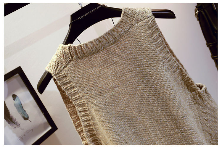 Title 3, Loose Sweaters Vest Pullover V-neck