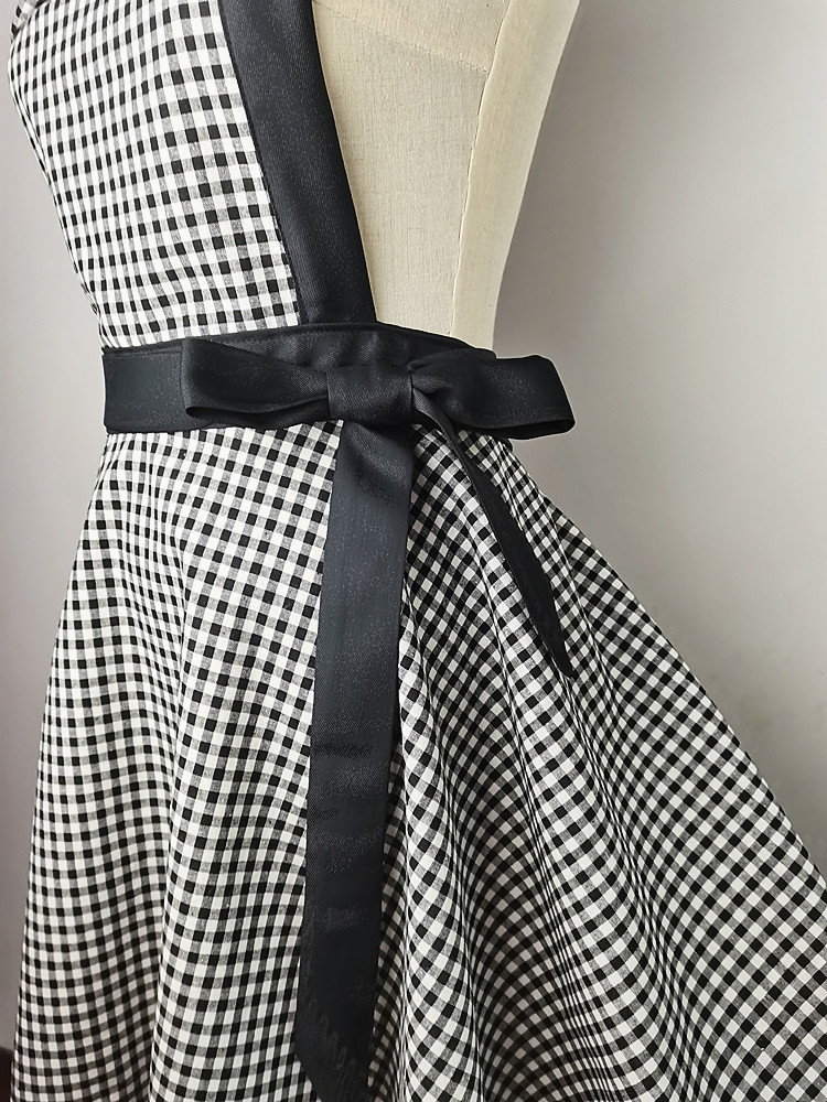 Title 2, Plaid Colorblock Large Home Apron