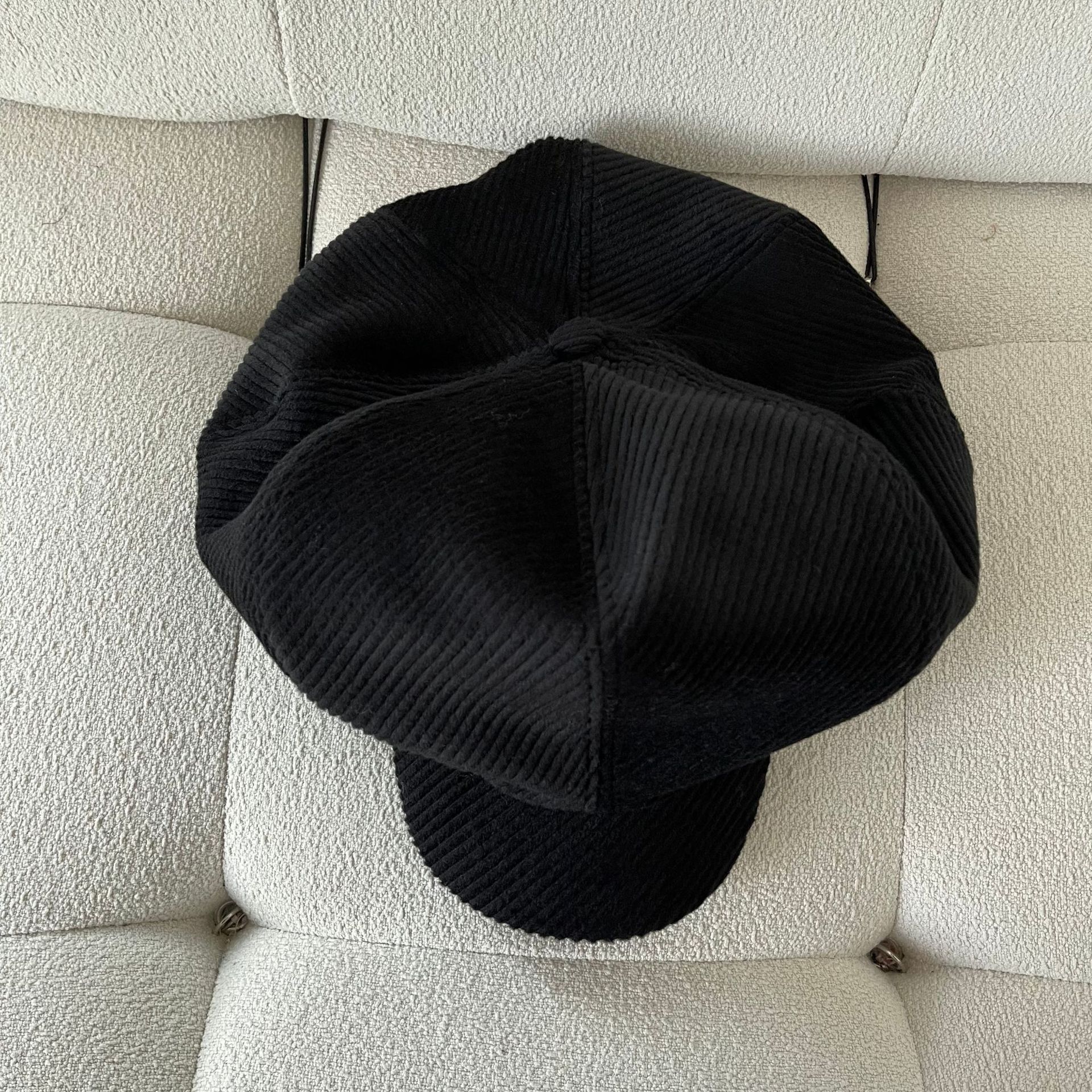 Printed Black Beret Women's Autumn And Winter Corduroy Warm Clouds Octagonal Vintage Painter Hat