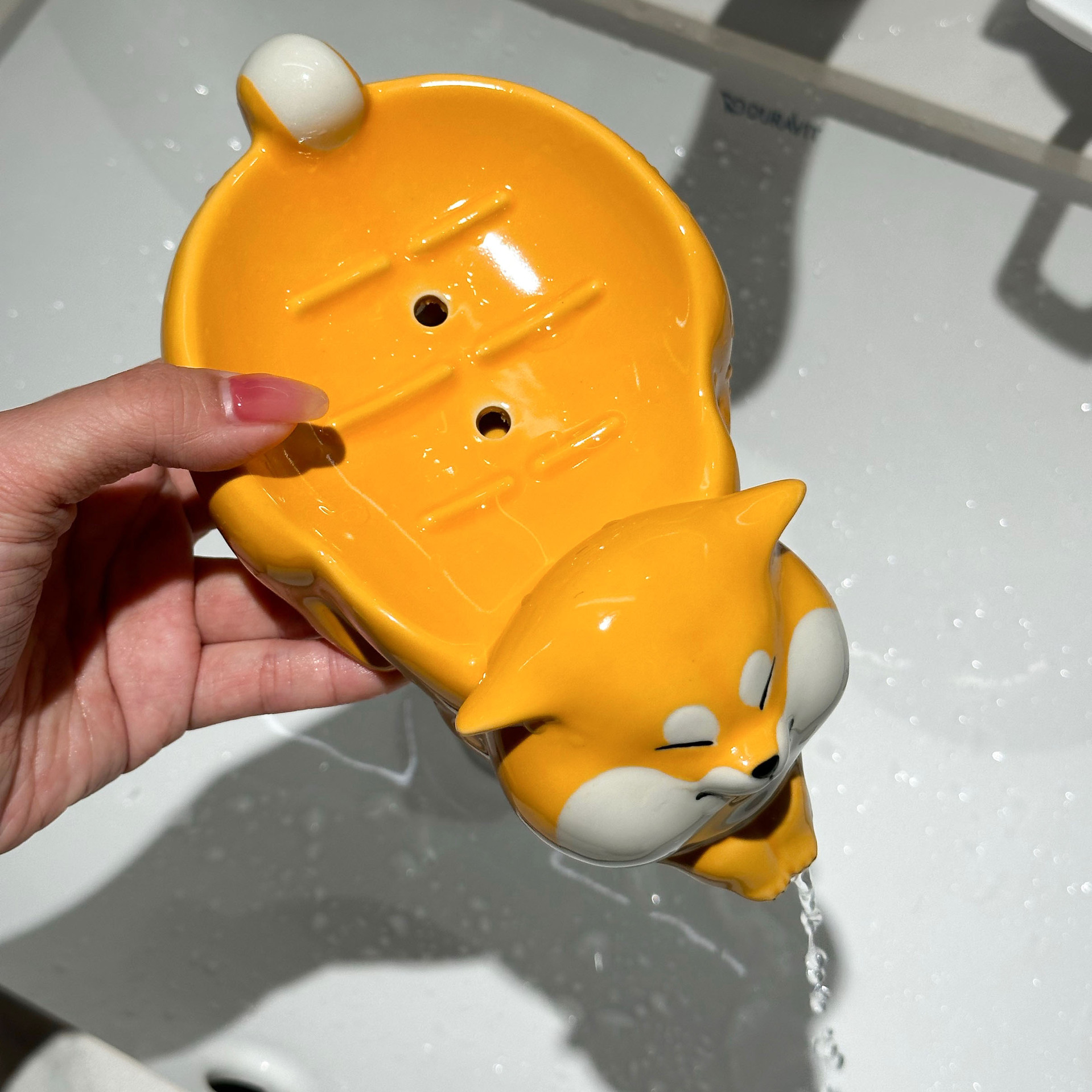 Title 5, Bathroom Cute Ceramic Drain No Water Soap Dish