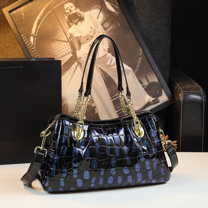 Sac bandoulière femme en PU — Format 35 cm street 7