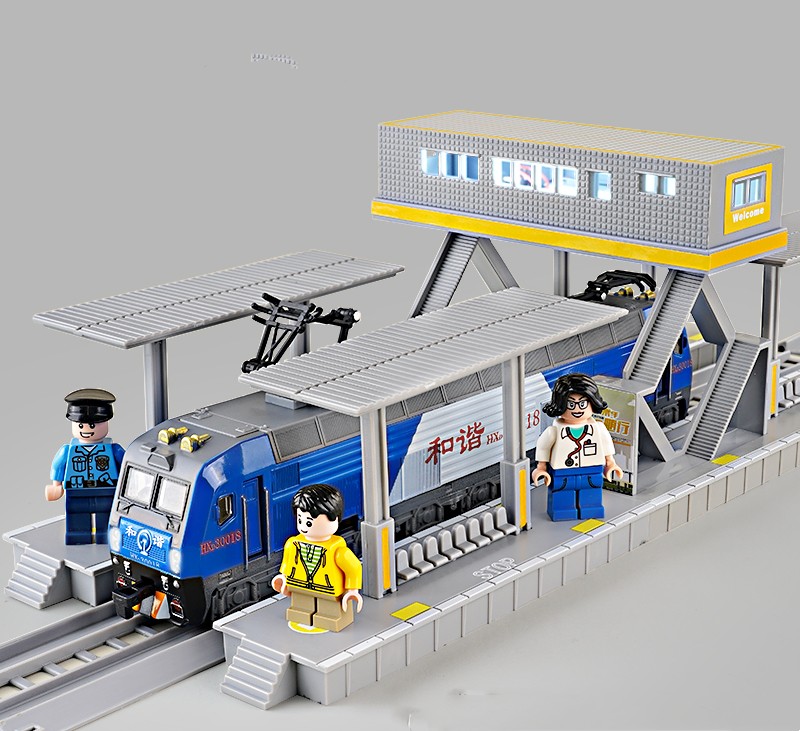 Alloy Train Simulation Dongfeng Harmony Retro Children's Toy