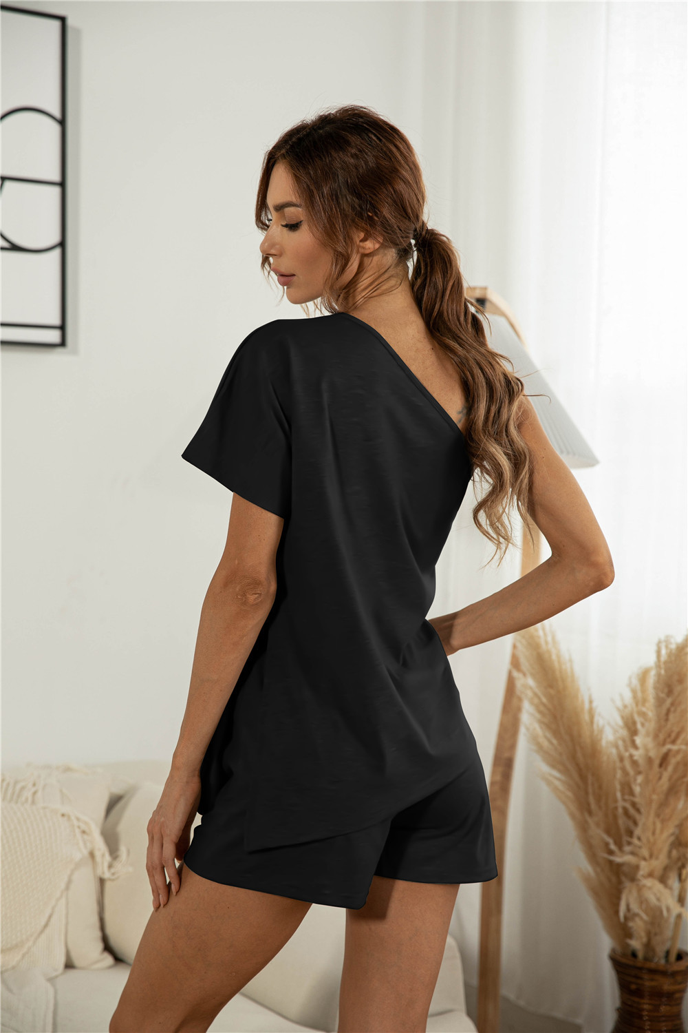 Title 14, Off-the-shoulder Short Sleeve Sloping-shoulder ...