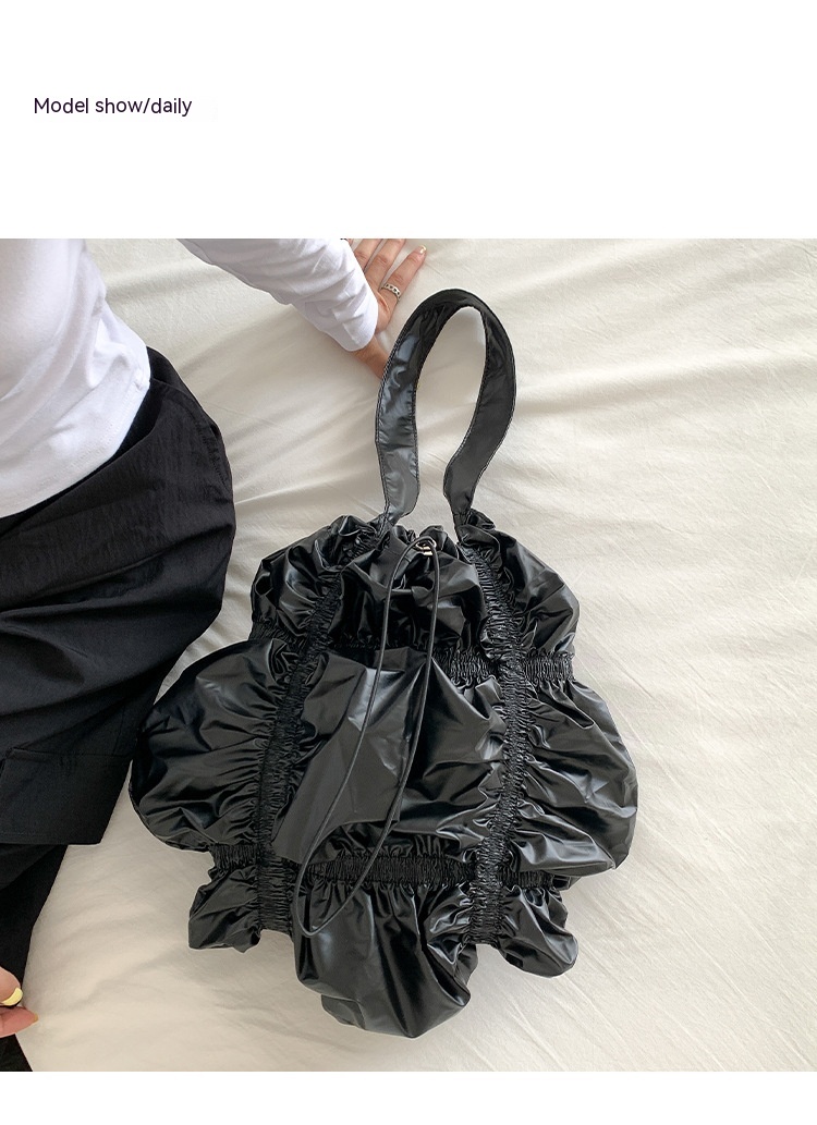 Special-interest Design Pleated Large Capacity Shoulder Bag — foto 11