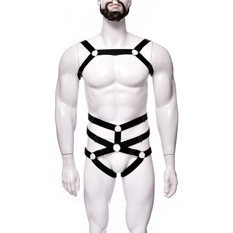 Title 4, Ausgehöhlter Harness-Unterwäscheanzug