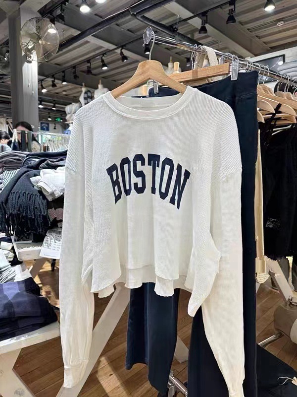 American Retro Boston Letter Print Waffle Frayed Long Sleeve T-shirt
