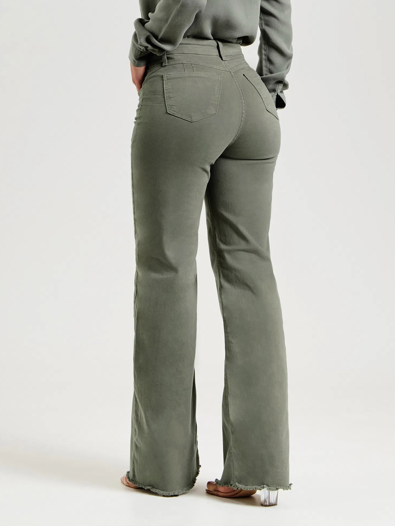 Title 4, Slim Fit Stretch Mode Pantalone sa Iscepanim No...