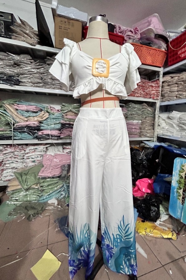 Two-piece Casual Off-shoulder Solid Off-shoulder Ruffled Sleeves High Waist Top Wide Leg Printed Pants Suit Streetwear - Image 7