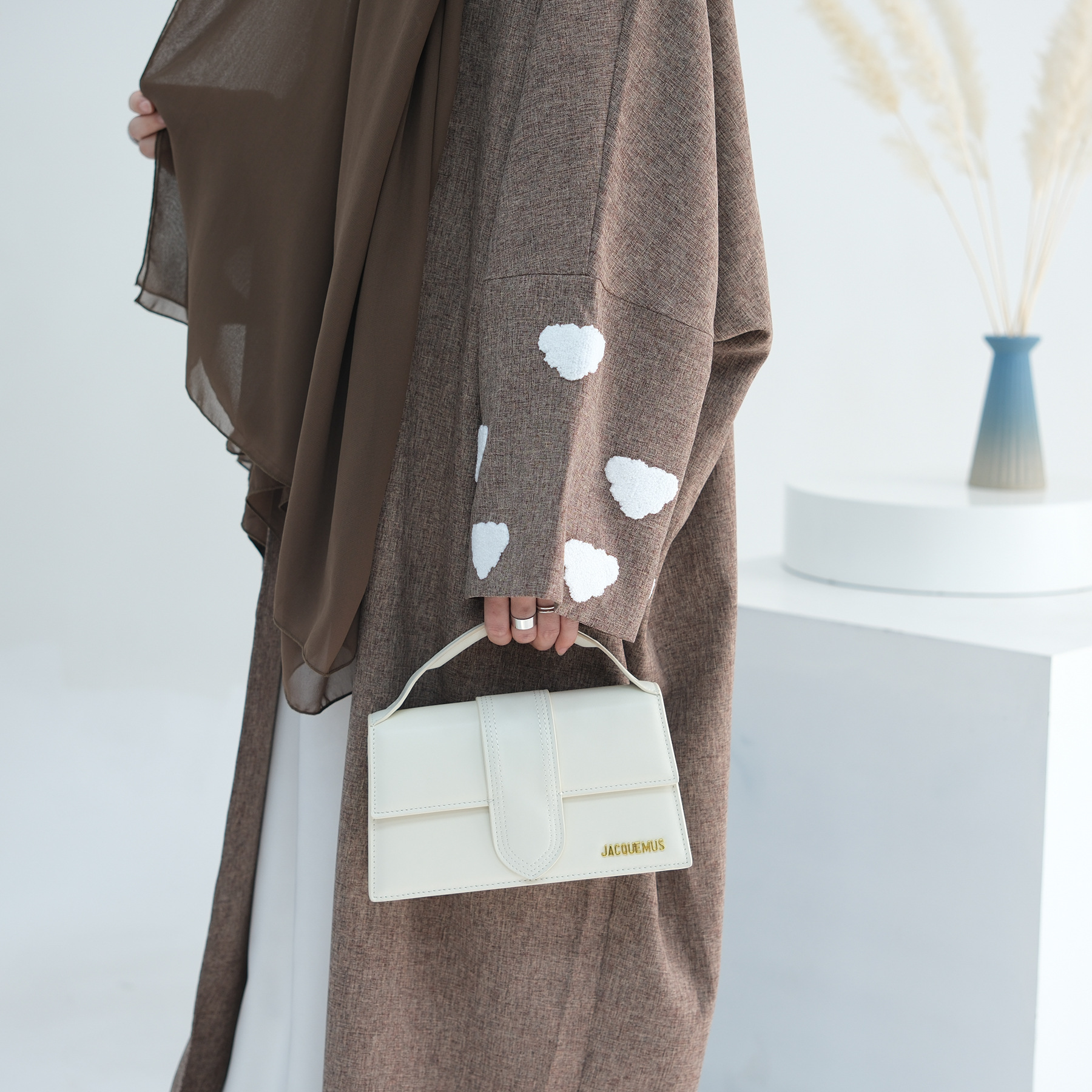 Title 15, DUBAI Turkse Elegante Cardigan Robe met Wolkenb...