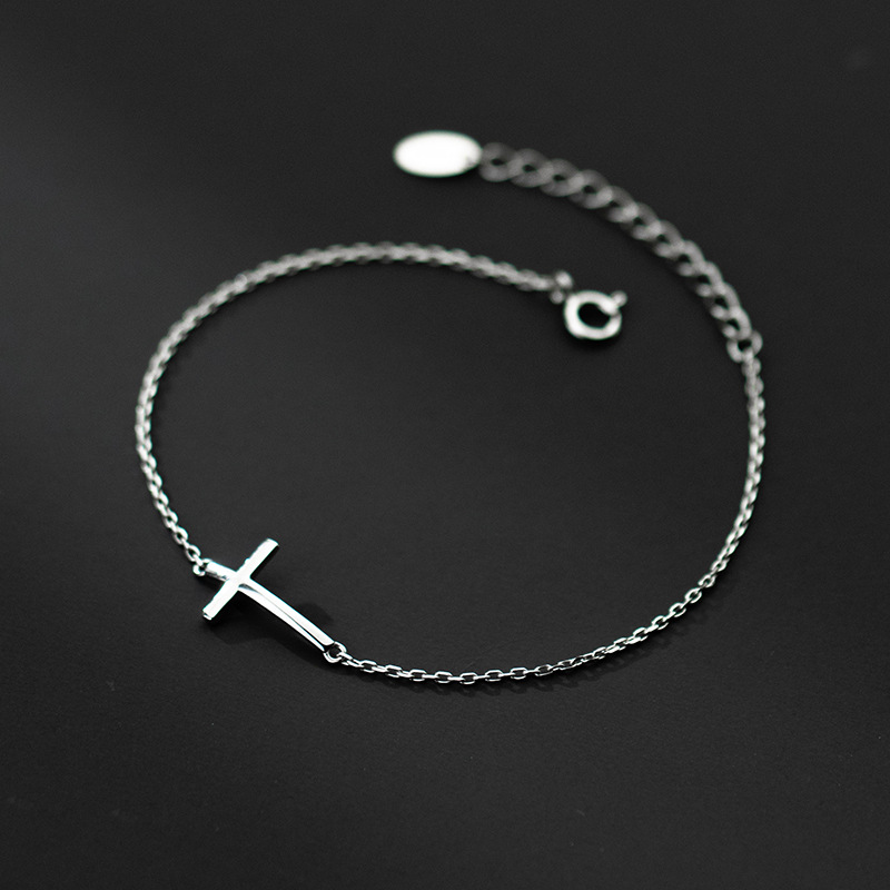 Title 5, S925 Silver Faced Cross Bracelet Korean Version