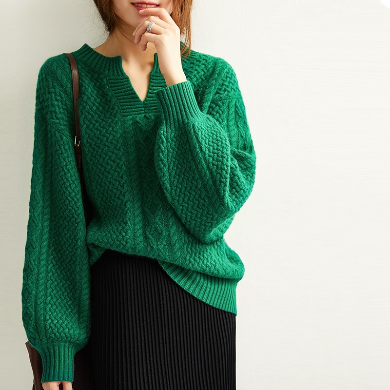 Title 2, Emerald Wool Sweater Women V-neck Padded Pullover