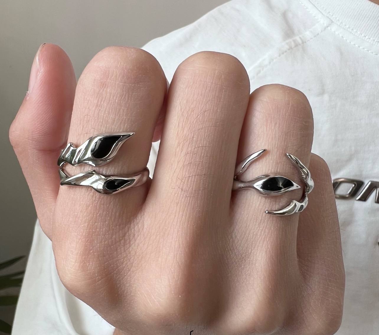 Irregular Shaped Black Onyx Metal Ring Street Tide Special-interest Design High Sense Men And Women — foto 3