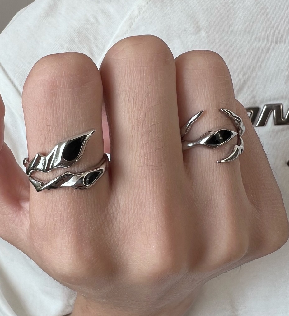 Irregular Shaped Black Onyx Metal Ring Street Tide Special-interest Design High Sense Men And Women — foto 9