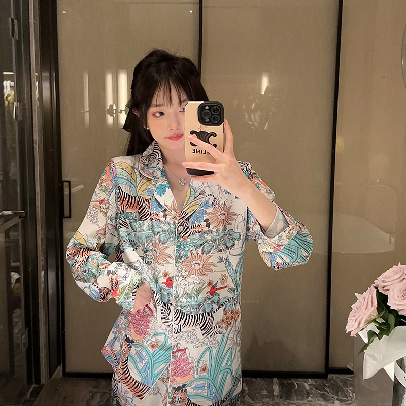 Ice Silk Pajamas Set - view 3