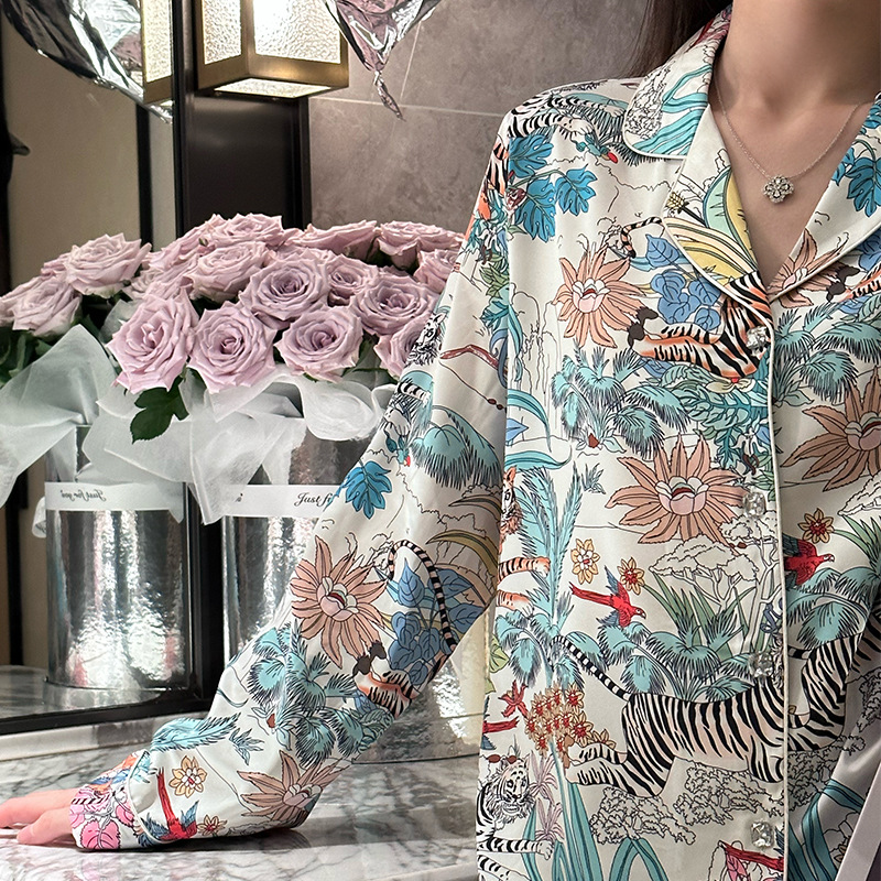 Ice Silk Pajamas Set - view 4