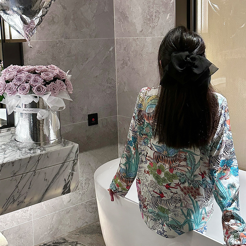 Ice Silk Pajamas Set - view 5