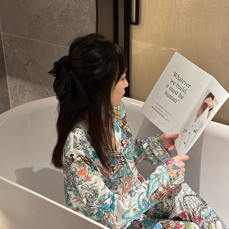 Ice Silk Pajamas Set - view 6