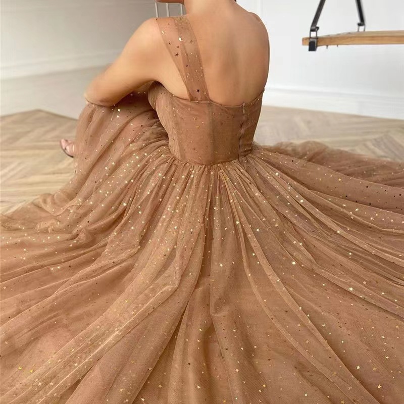 Lace Slimming Evening Dress, picture 8 of 9