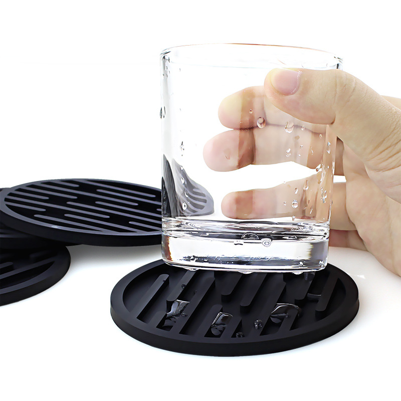 Title 9, Striped Round Silicone Coaster Set