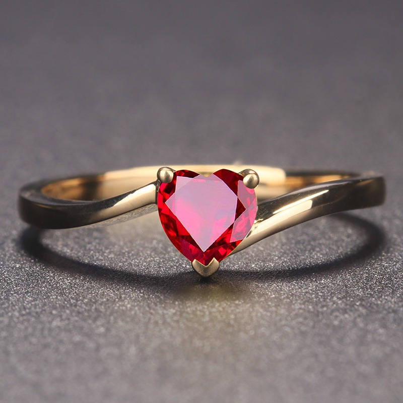 Women's Fashion Simple Red Sapphire Heart-shaped Ring