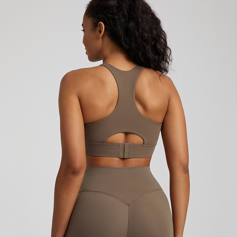 Title 2, New Nude Feel Yoga Vest Women