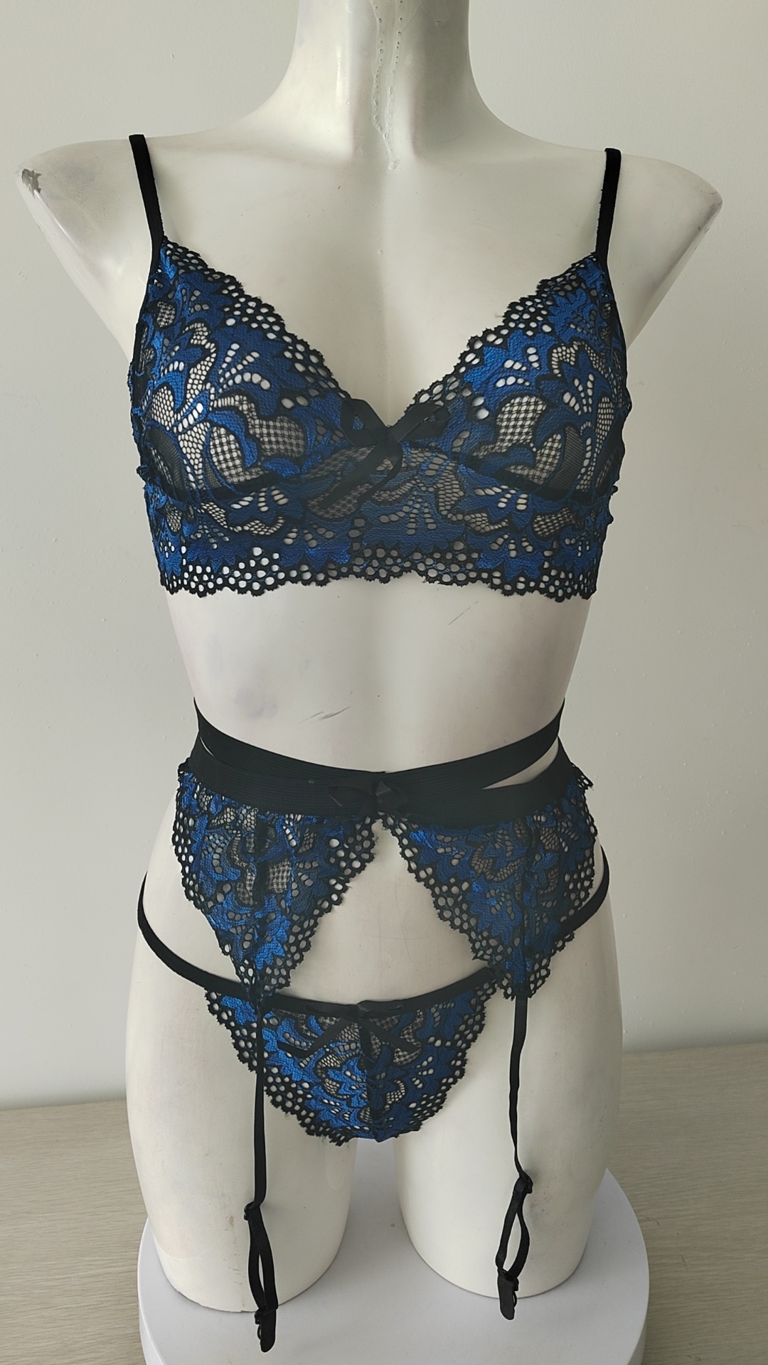 Title 16, Conjunto de lingerie bordada com renda para mul...