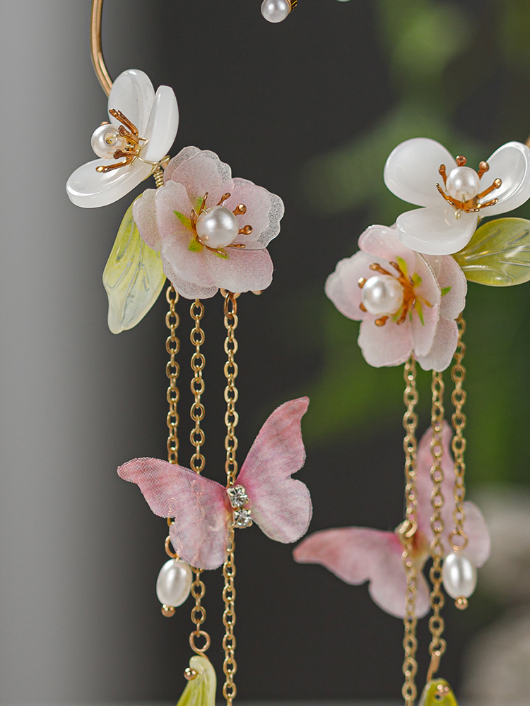 Flowers And Colorful Tassels Ear Hanging Ancient Costume Decoration
