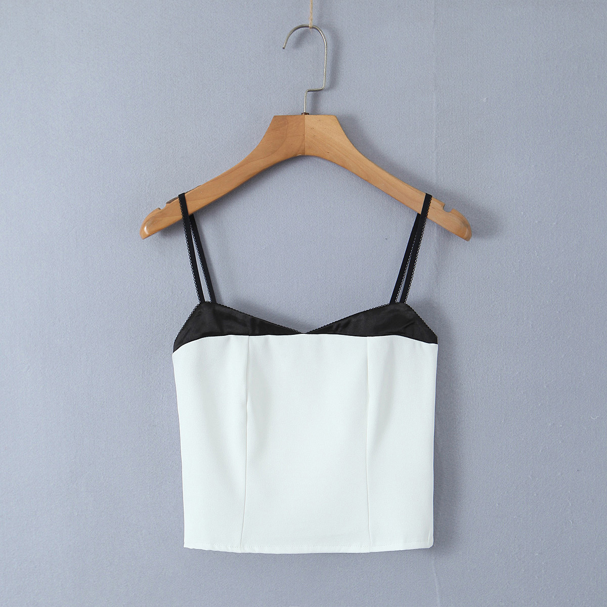 Title 15, Fake Two-piece Color Matching Small Sling Vest ...