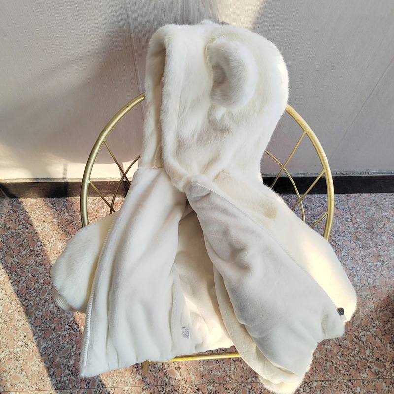 فراء المنك السميك للأطفال لفصلي الخريف والشتاء