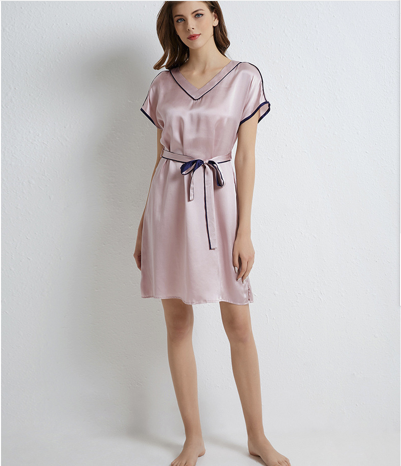 Title 3, Silk dress nightdress