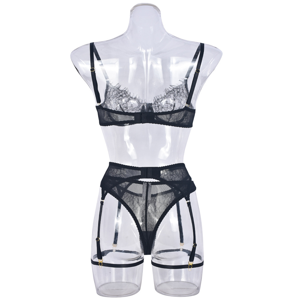 Title 17, Comfortable See-through Underwear Four-piece Set