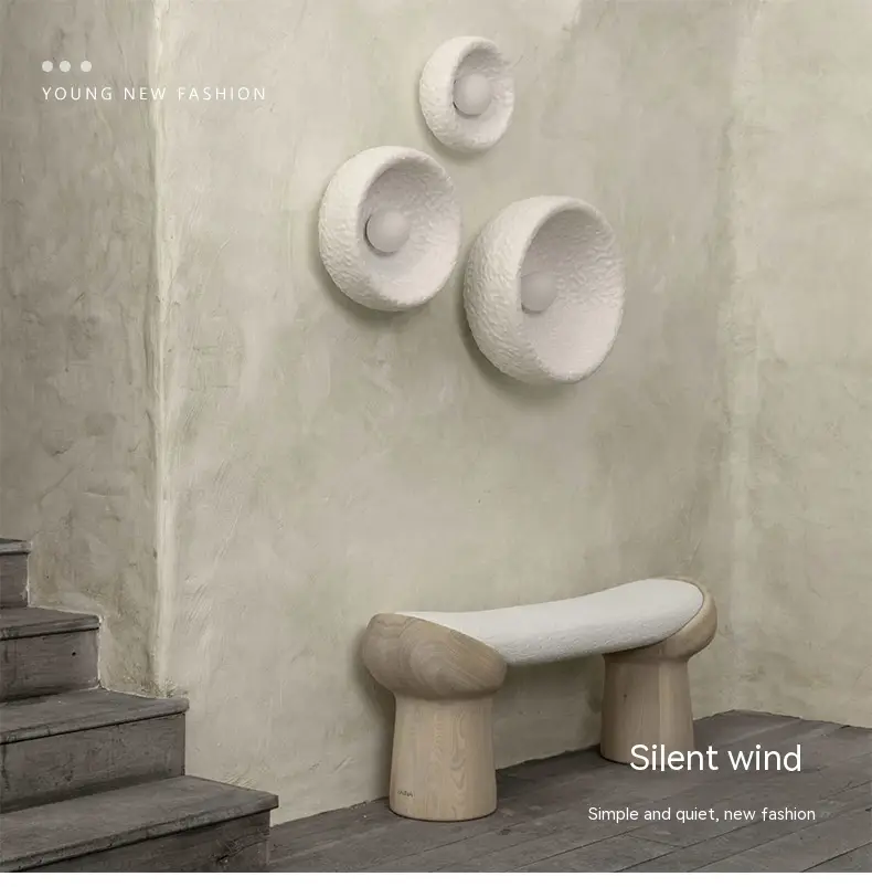 Japanese-style Simple Silent Wall Lamp