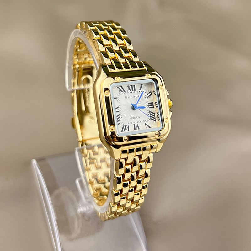 Elegant design of Steel Strip Roman Scale Watch